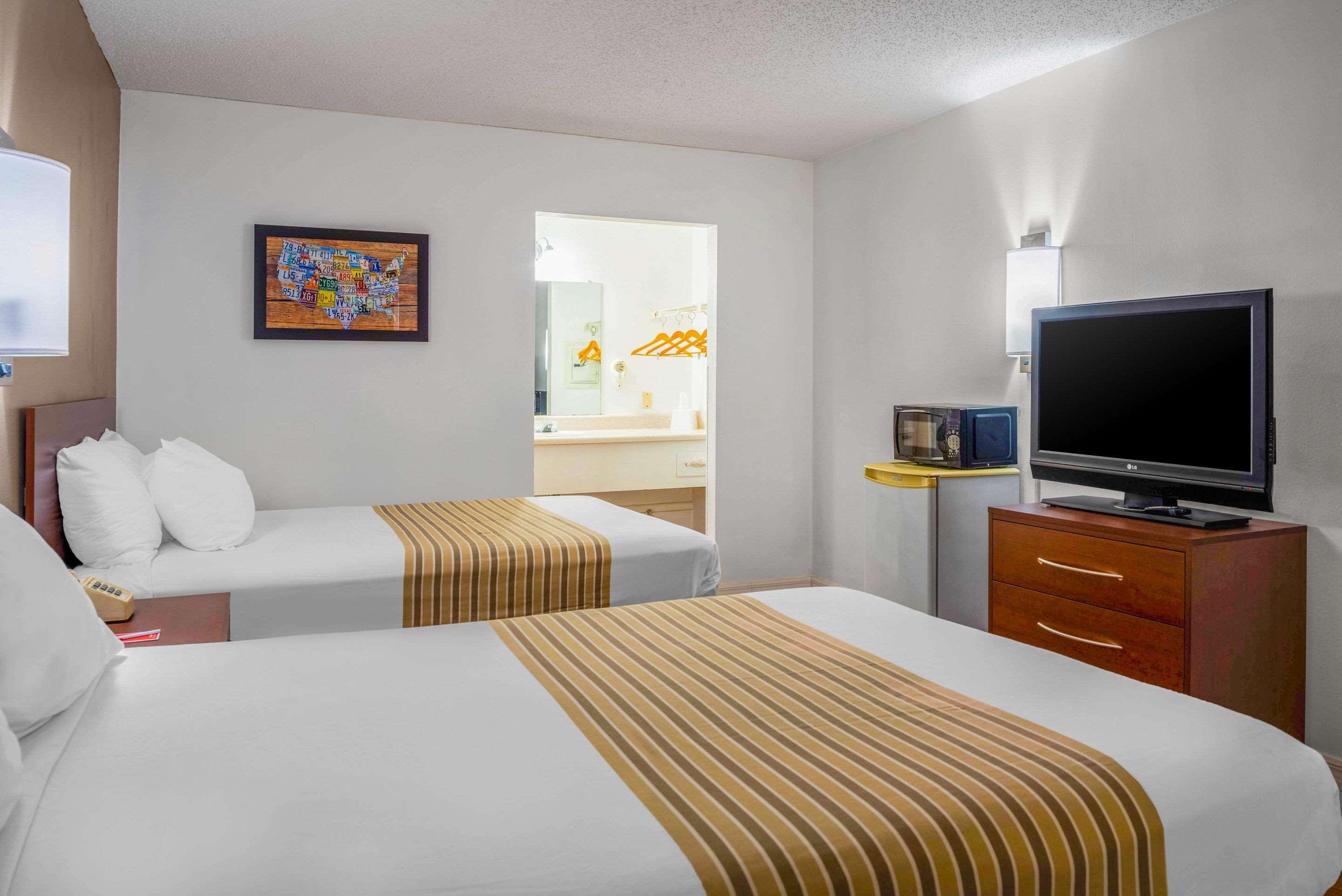 Econo Lodge Crystal River Exteriör bild